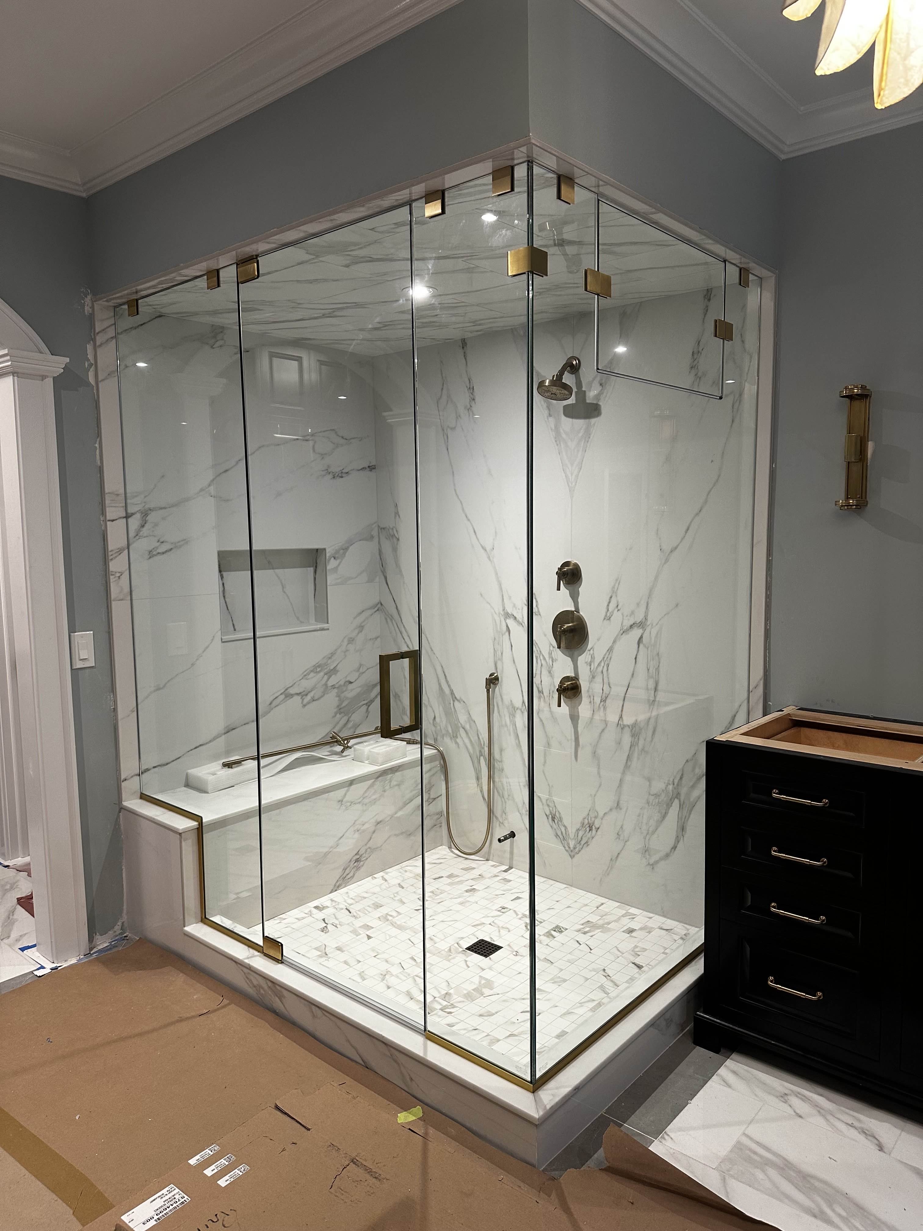 Velasquez Glass shower installation
